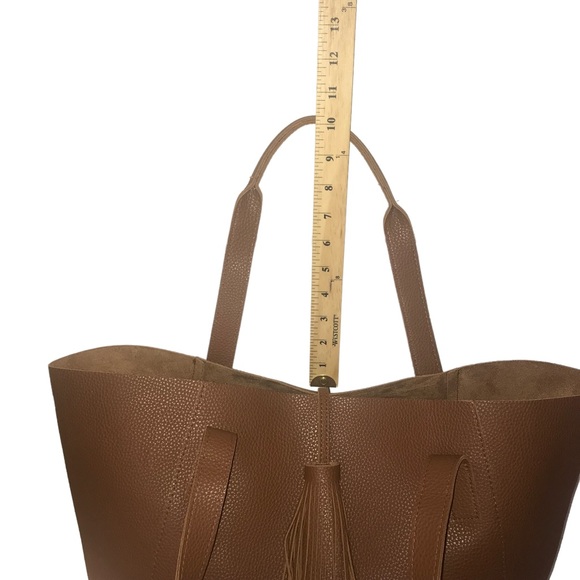 Tanger Brown Pebbled Faux Leather Large Tassel Boho Tote Bag - Picture 9 of 12